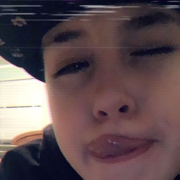 Meet your Posher, Jeremy - Picture 1 of 1